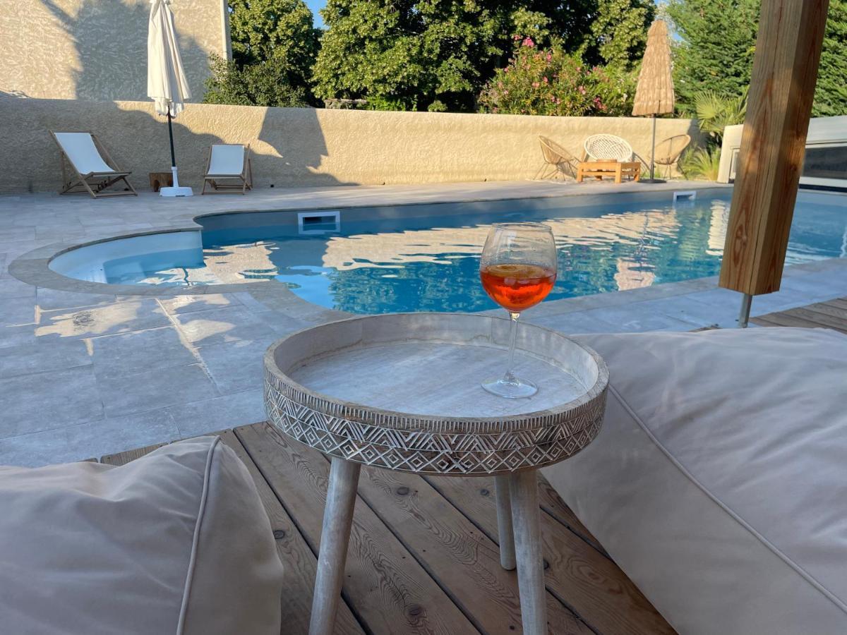 Sous Les Etoiles En Provence, Gite Les Bambous Lurs Экстерьер фото